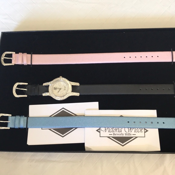 Jewelry - Victoria wieck watch